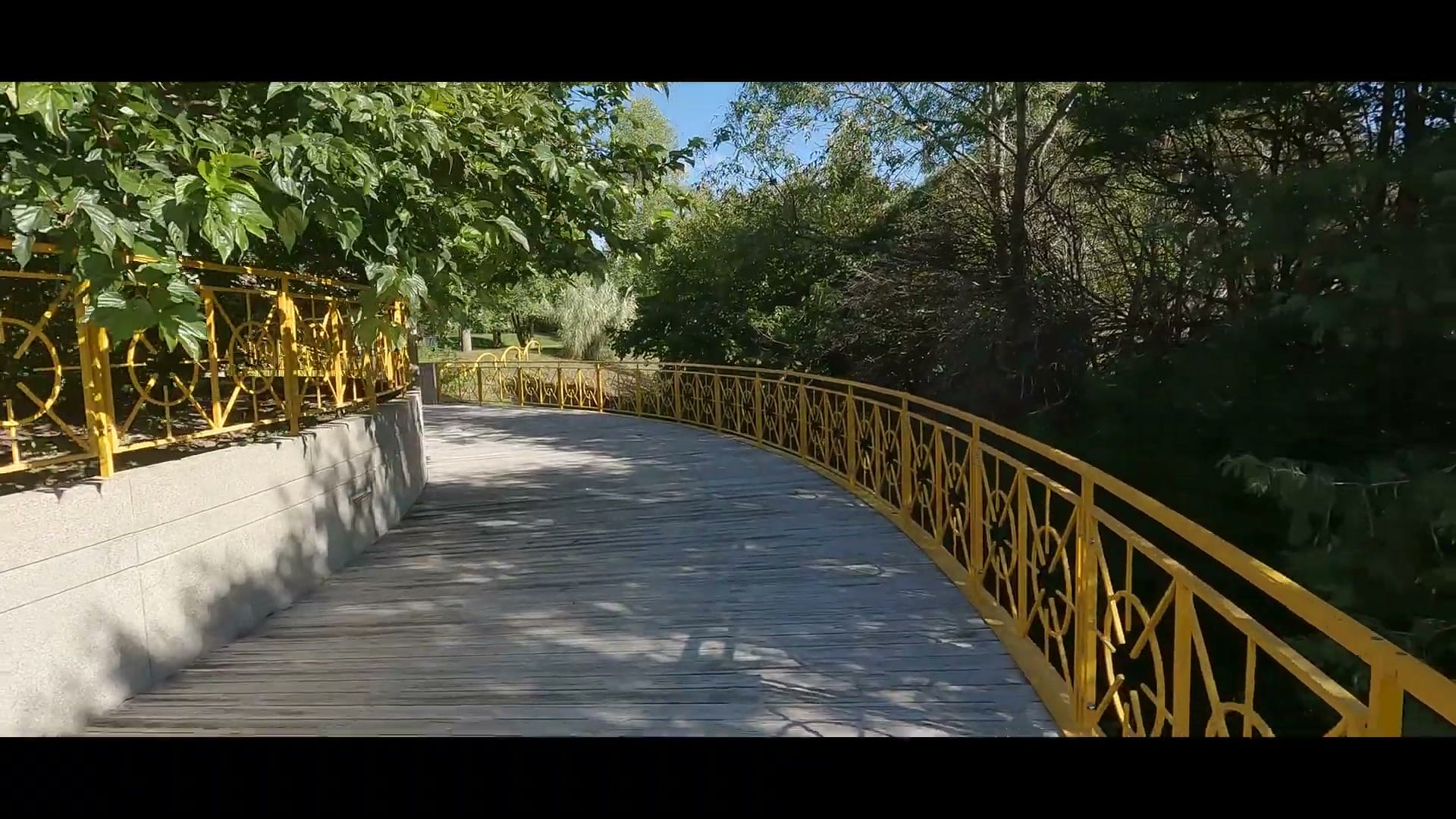 Pont dans le Parc de la Panse à Seloncourt